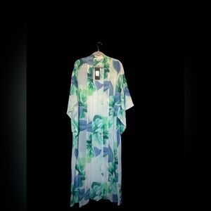 Elegant Floral Kimono Dress in Green and Blue